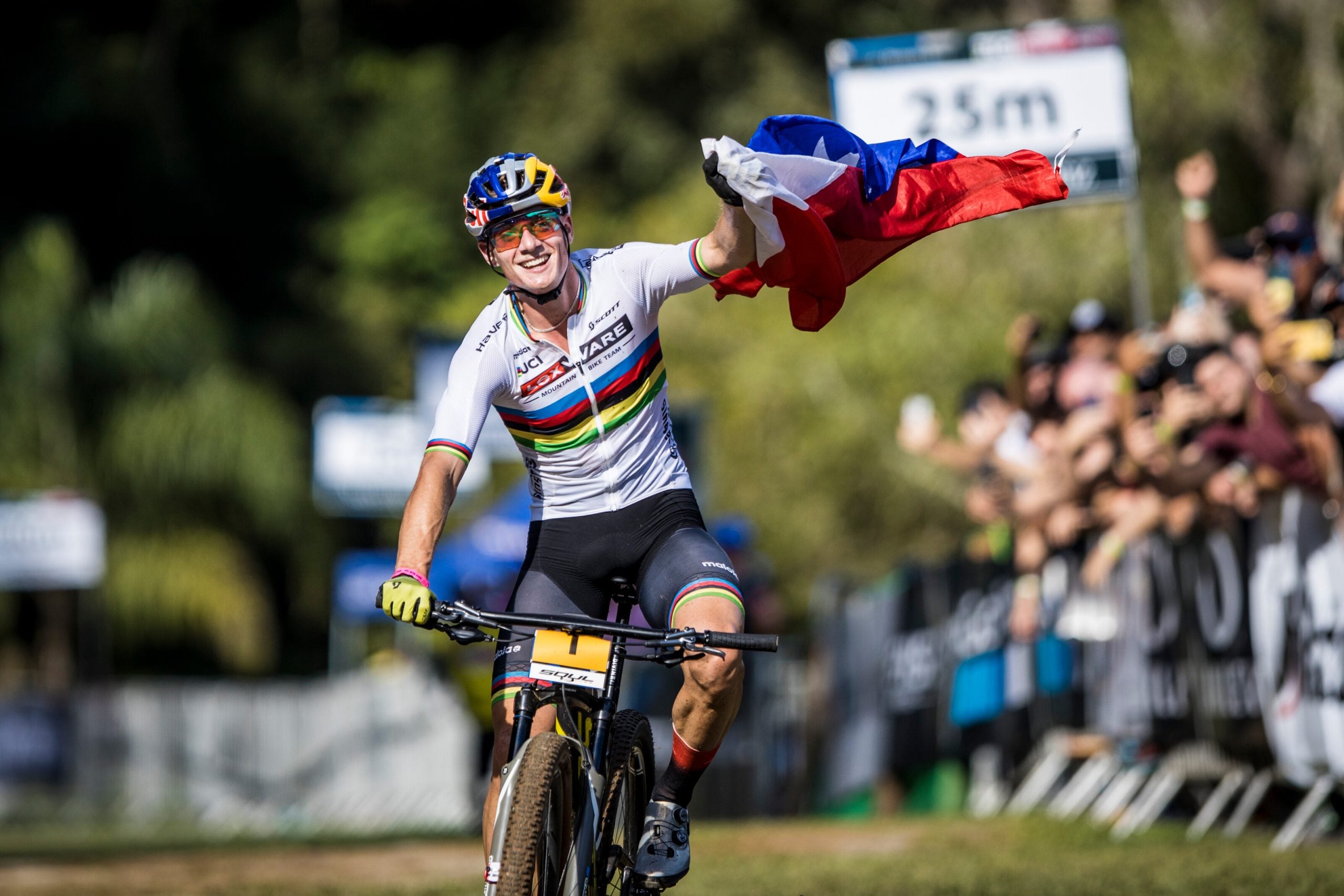 Martin Vidaurre ganador de la primera fecha Copa Mundial UCI XCO - Rideshop