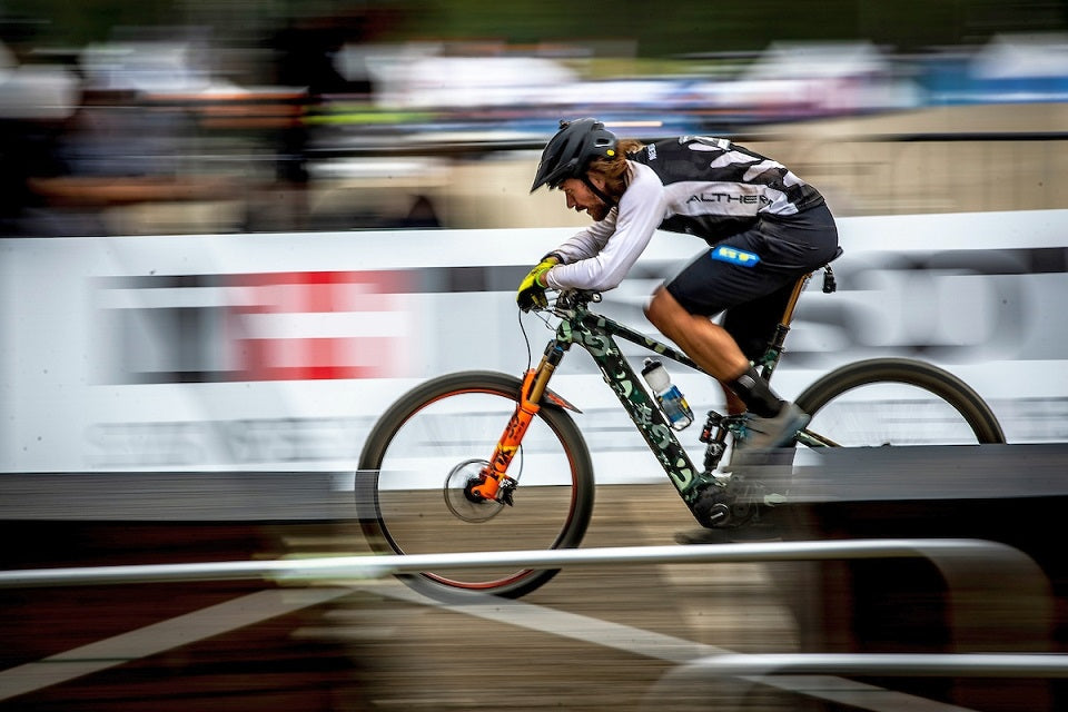 Es igual el esfuerzo físico con una e-bike que con una bicicleta tradicional? - Rideshop