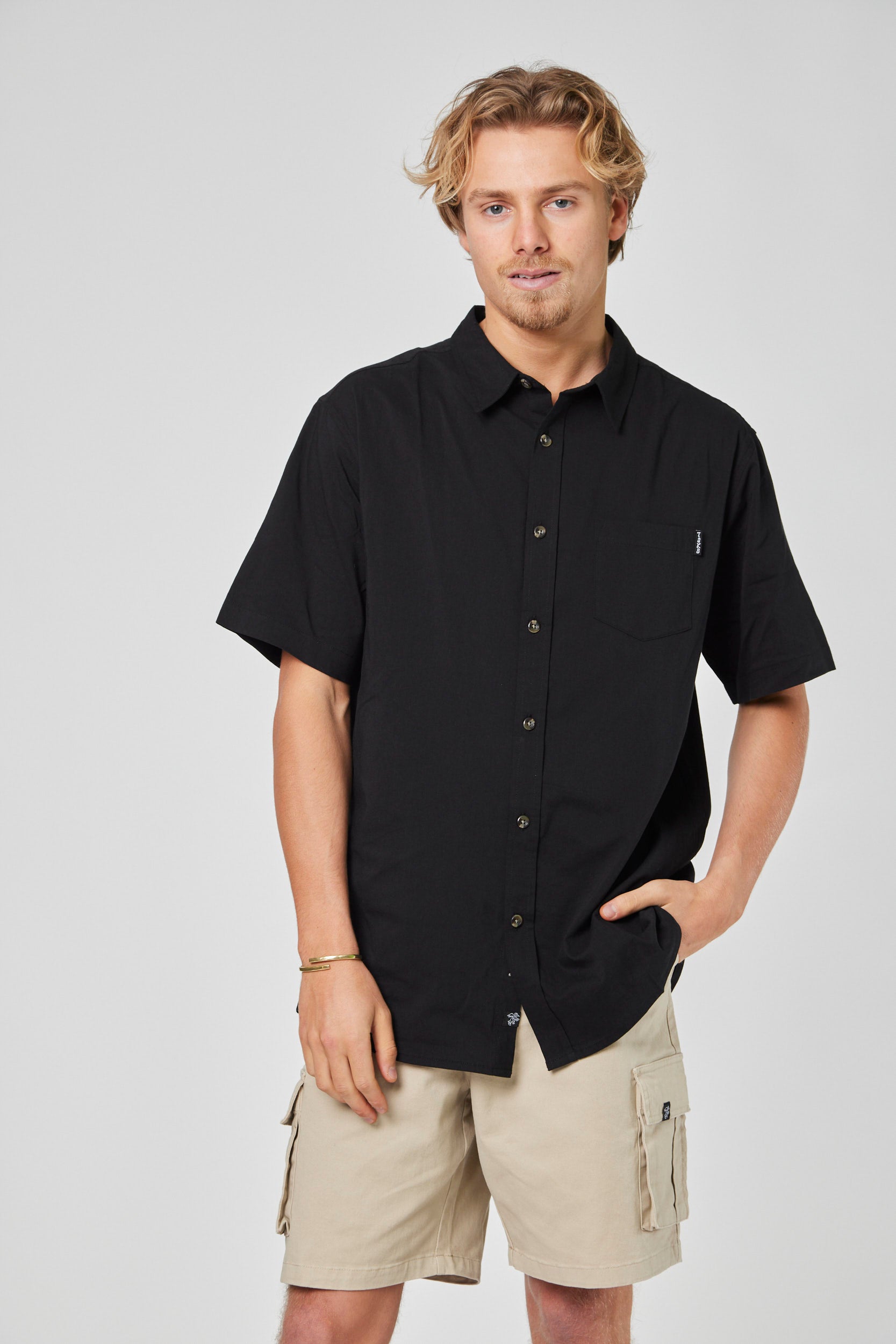 Camisa Solid Negra