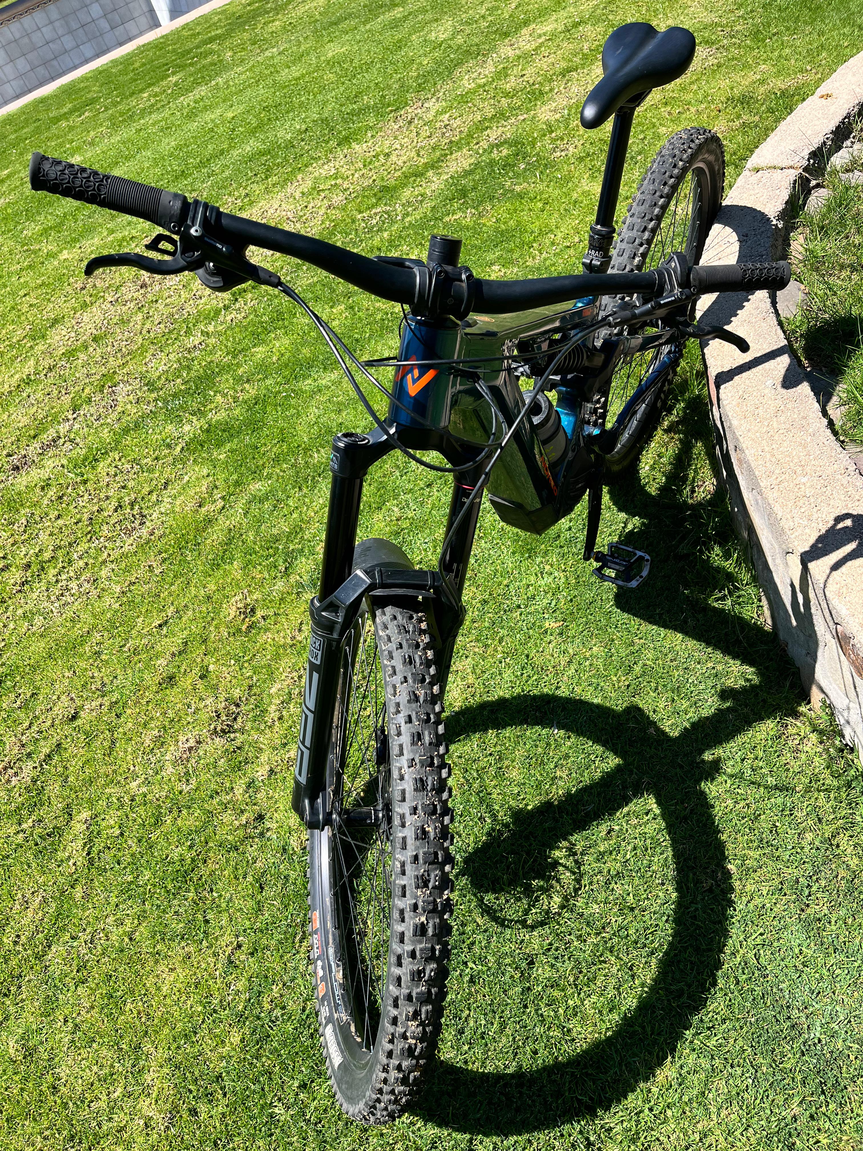 Bicicleta Eléctrica Enduro Norco Range VLT A2 Verde (Ride Usados)