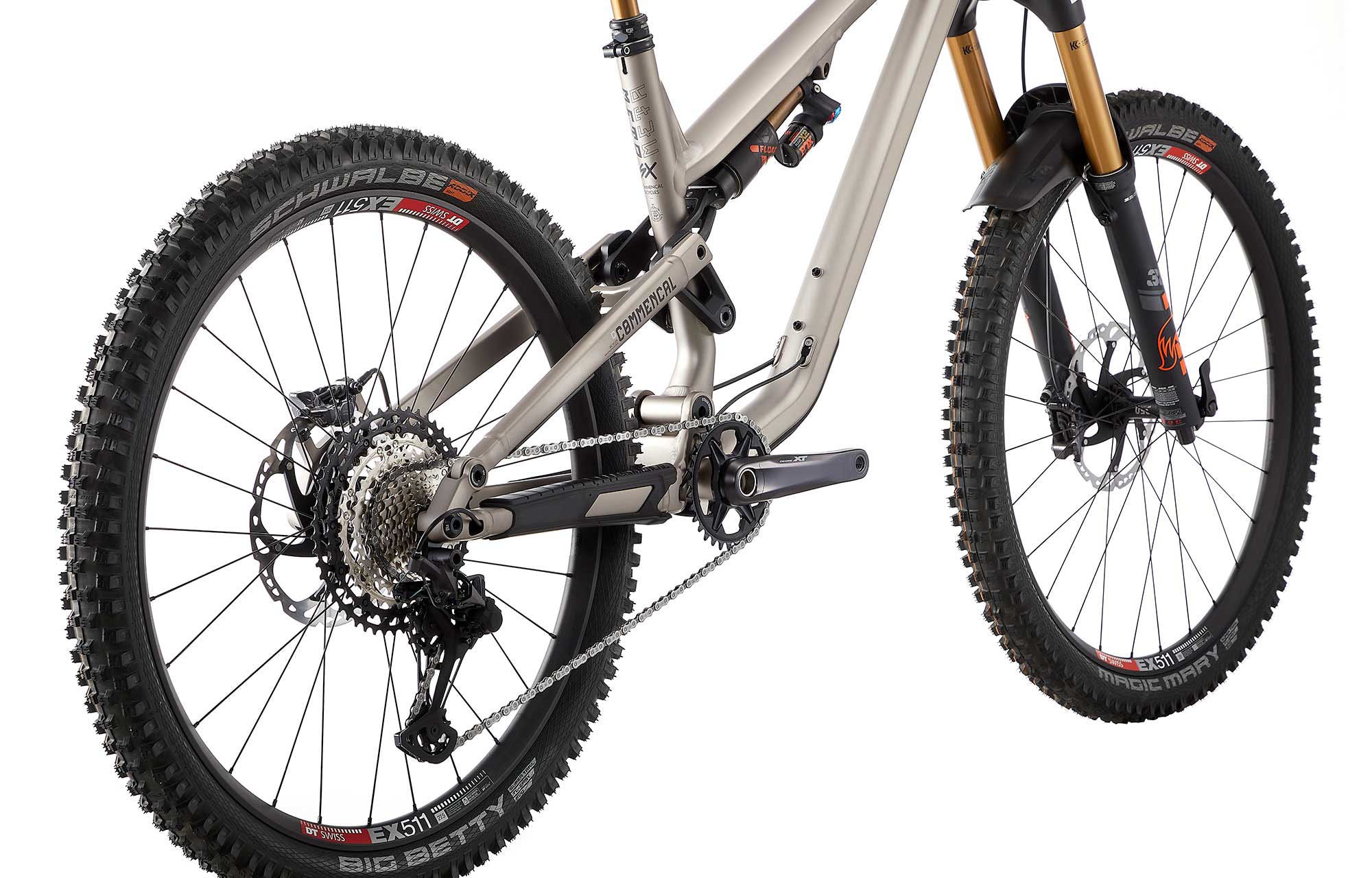 Bicicleta Enduro Commencal Meta SX V4 Signature Champagne