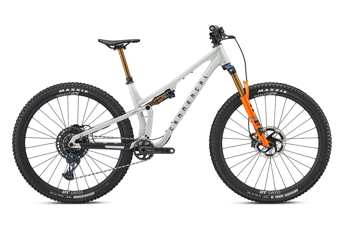 Bicicleta Enduro Commencal T.e.m.p.o. Signature Clear Silver - vista 1