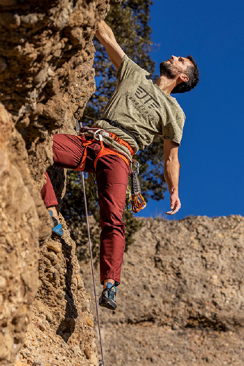 Pantalón Escalada Jeanstrack Turia ECO Terracota Hombre