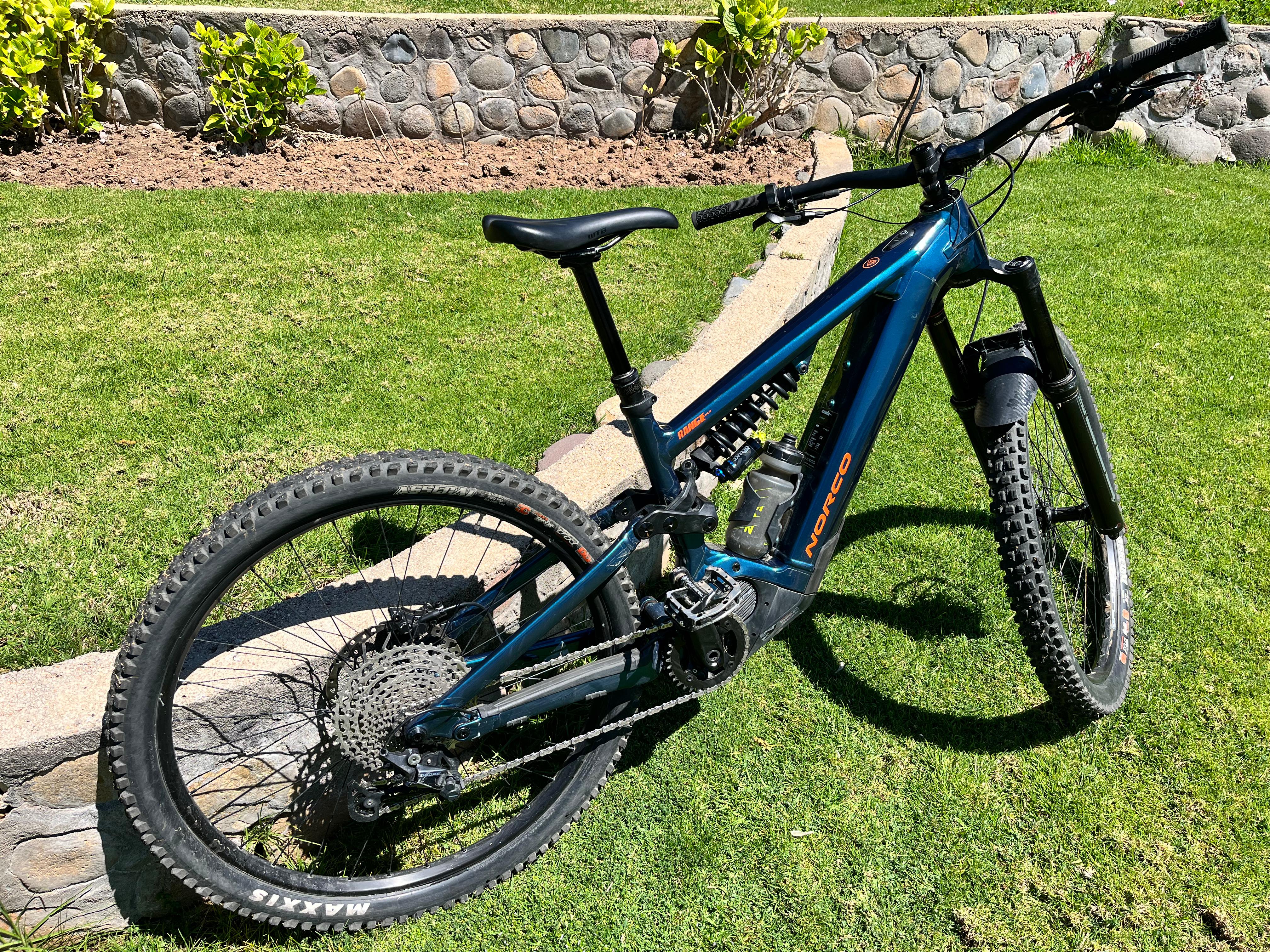 Bicicleta Eléctrica Enduro Norco Range VLT A2 Verde (Ride Usados)