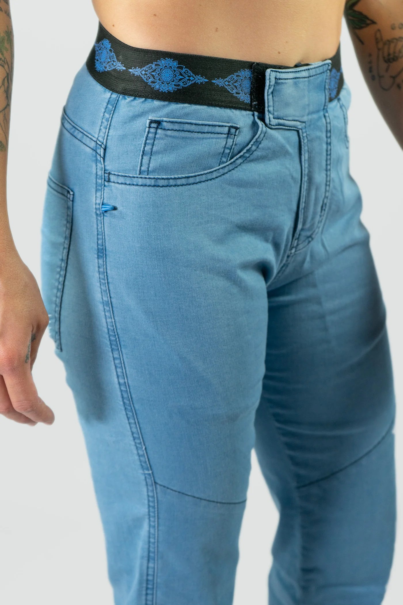Pantalón Escalada Jeanstrack Trekking Tarya Jeans Bleach Mujer