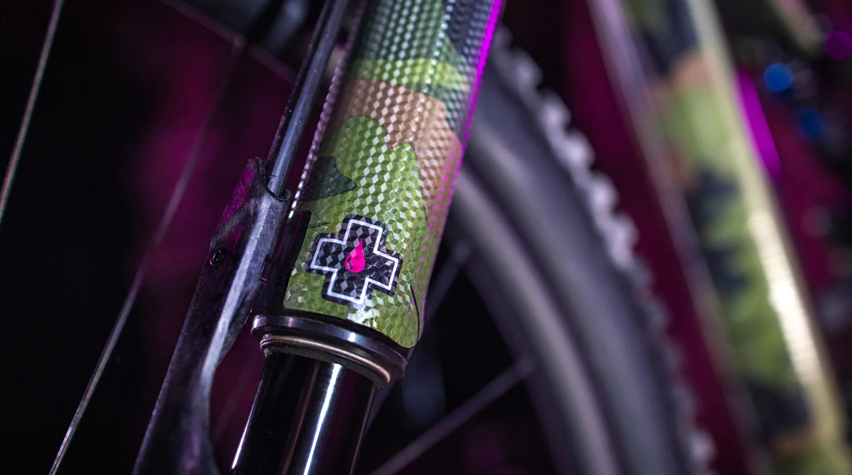 Muc-Off Protección de Horquilla Kit - Camo - Rideshop