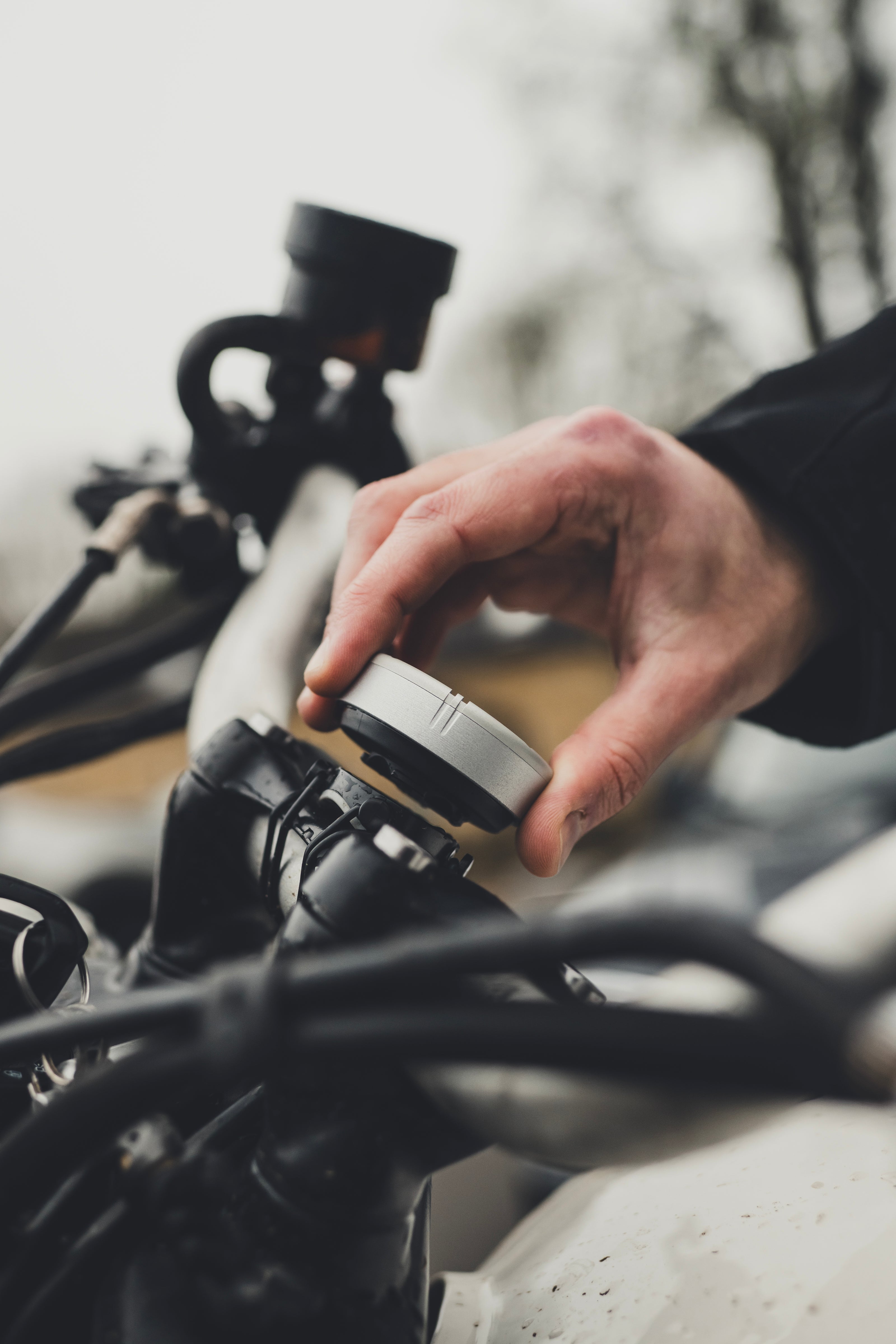 Moto II Universal Mount Beeline