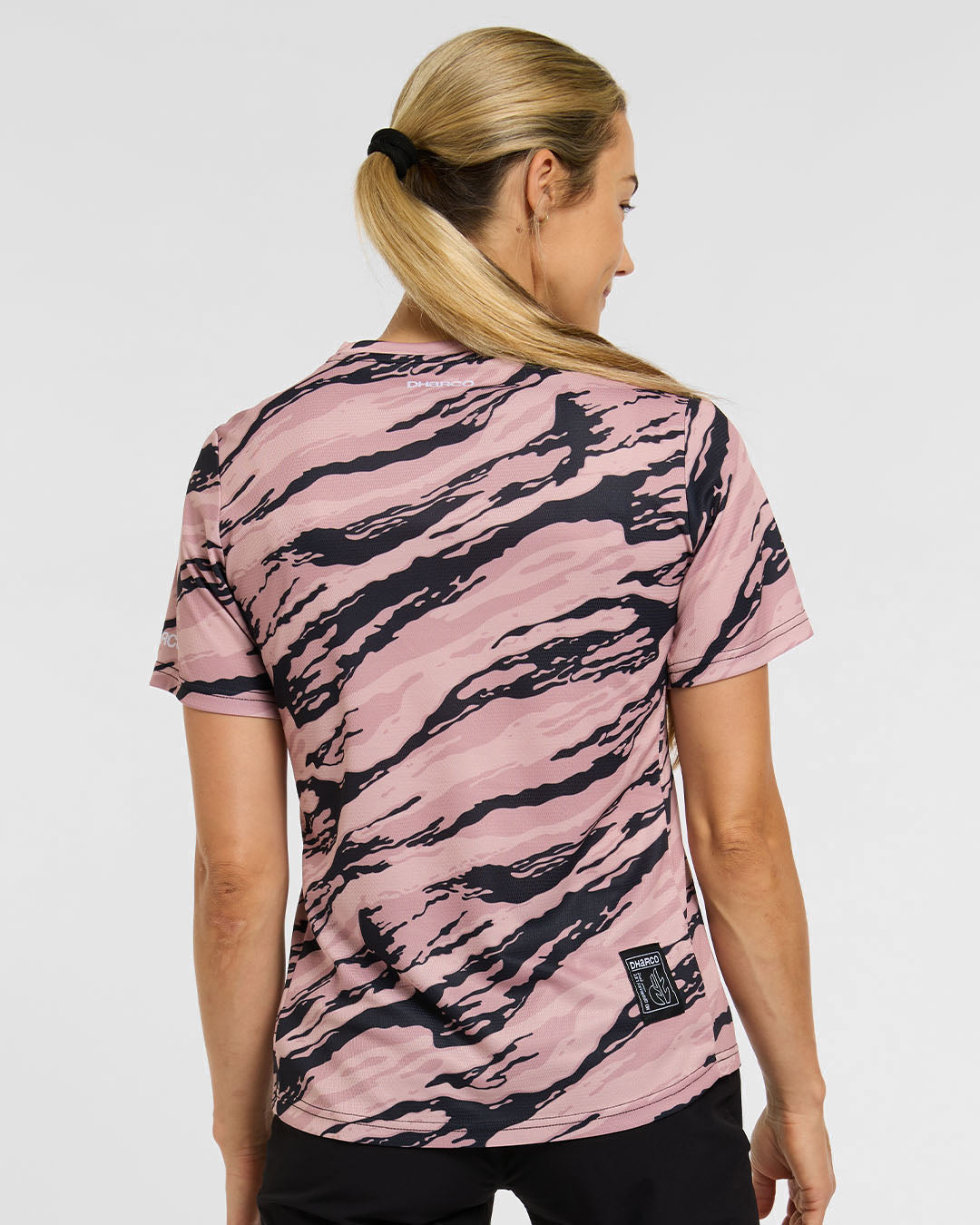 Camiseta de manga corta para mujer | Ambush