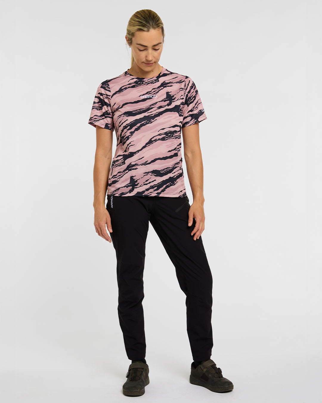 Camiseta de manga corta para mujer | Ambush