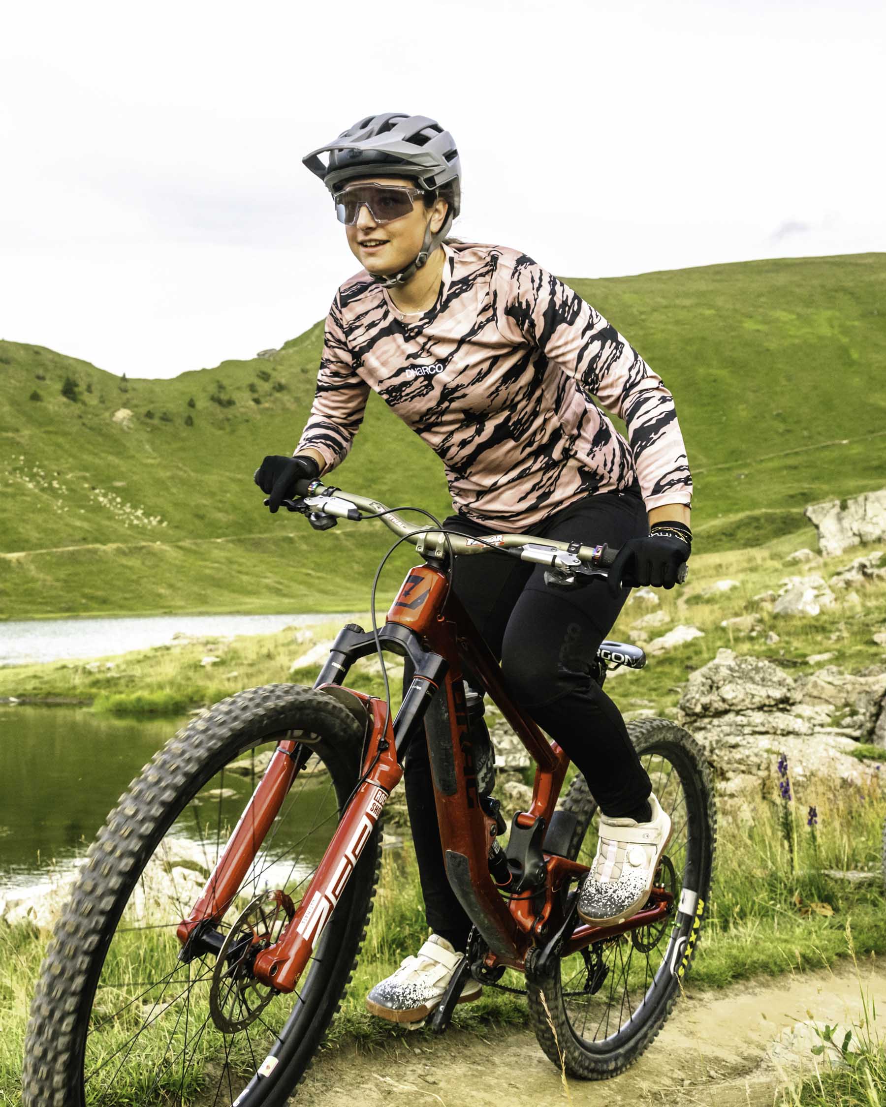 Jersey Gravity para mujer | Ambush