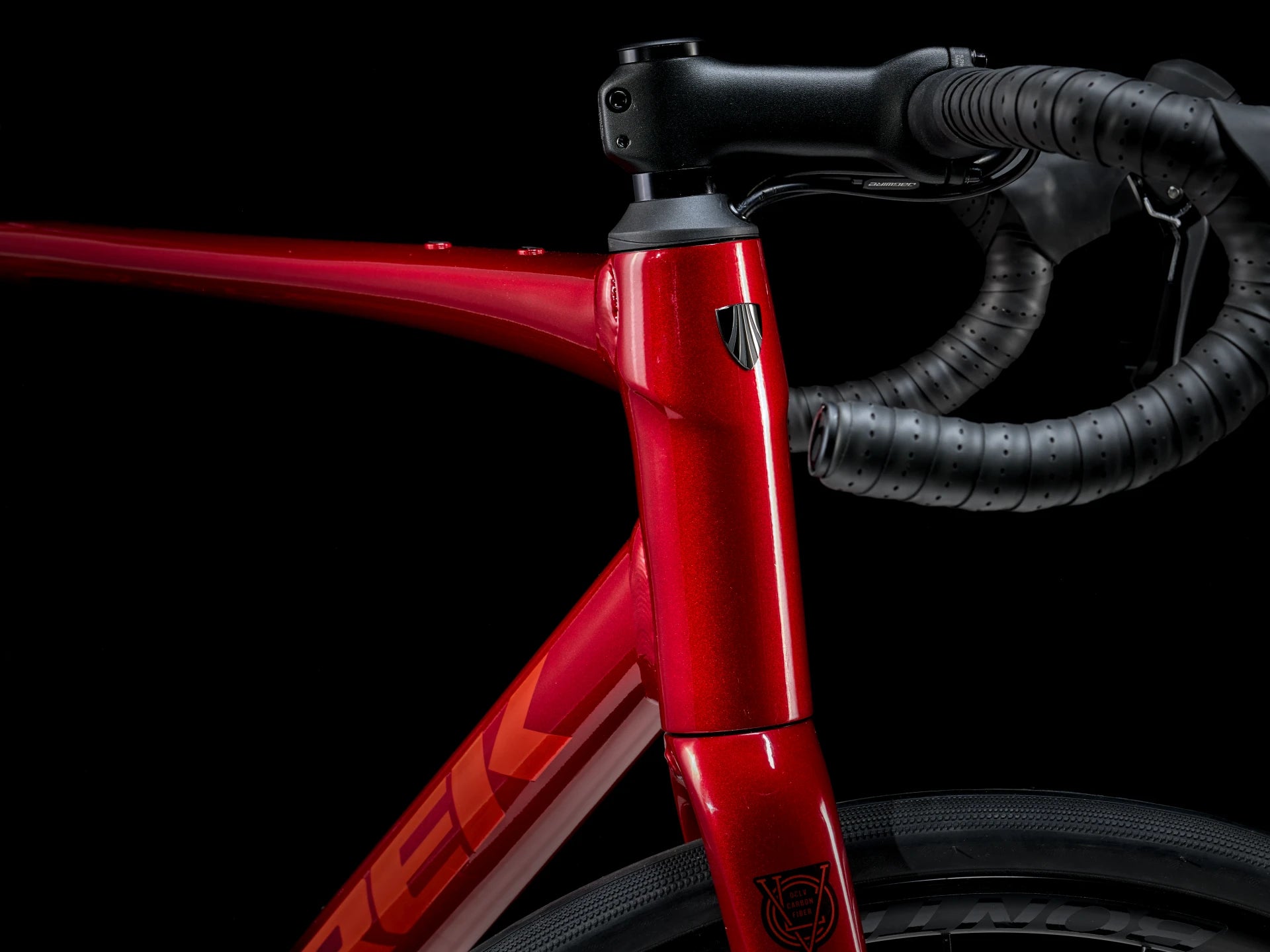 Bicicleta Ruta Trek Domane AL 2 Rojo 4ta Gen