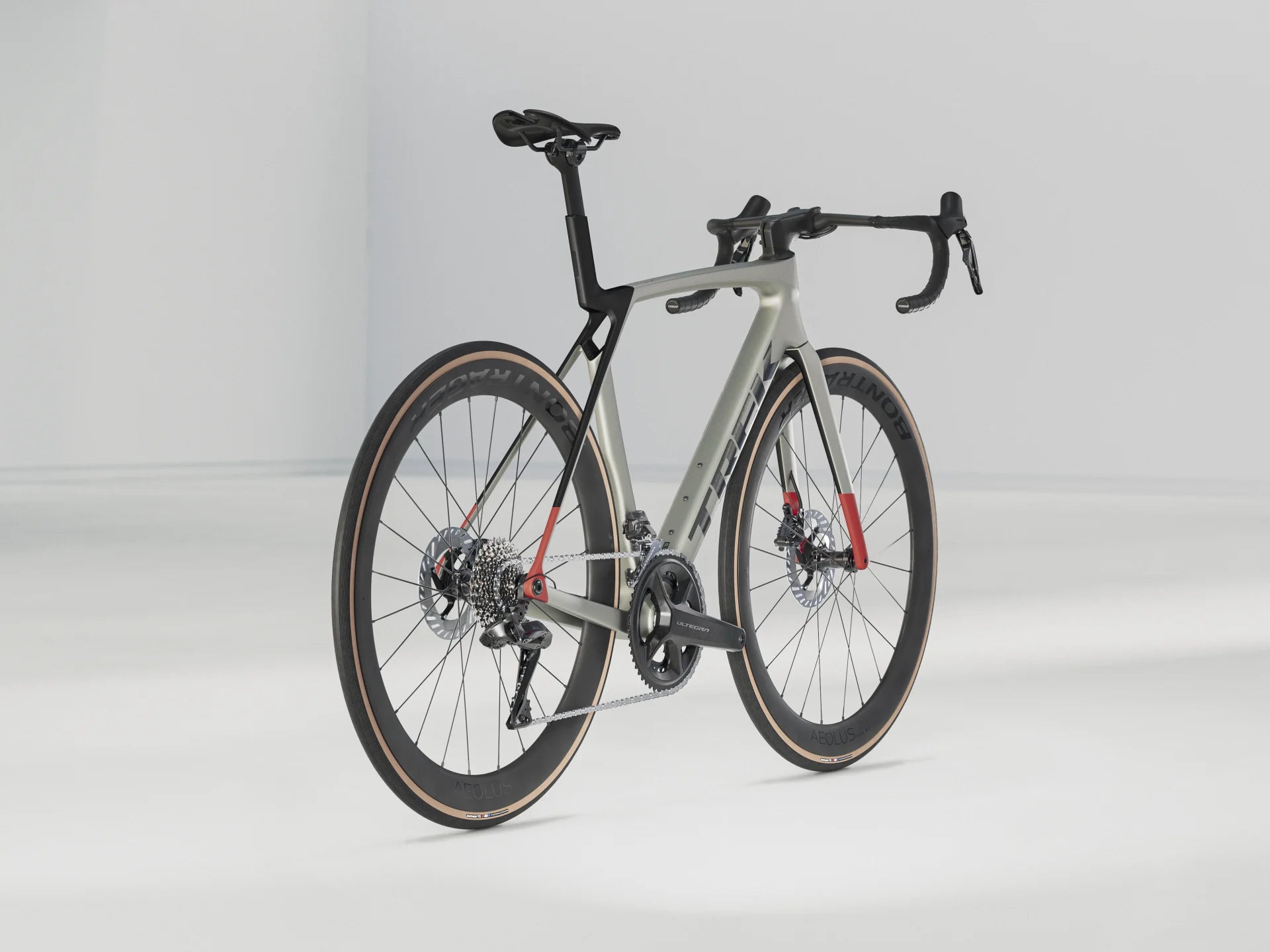 Bicicleta Ruta Trek Madone SL 7 Plata 8va Gen