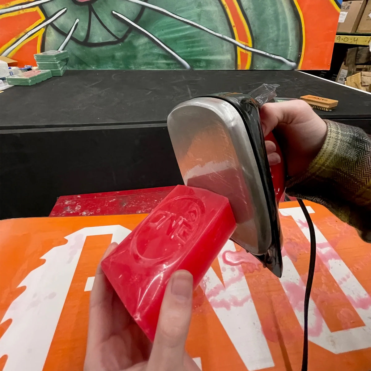 Plancha ONE BALL 110V + Iron Wax