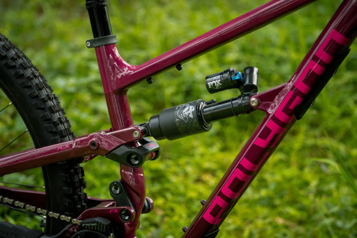 Bicicleta Polygon Collosus N9 Purple