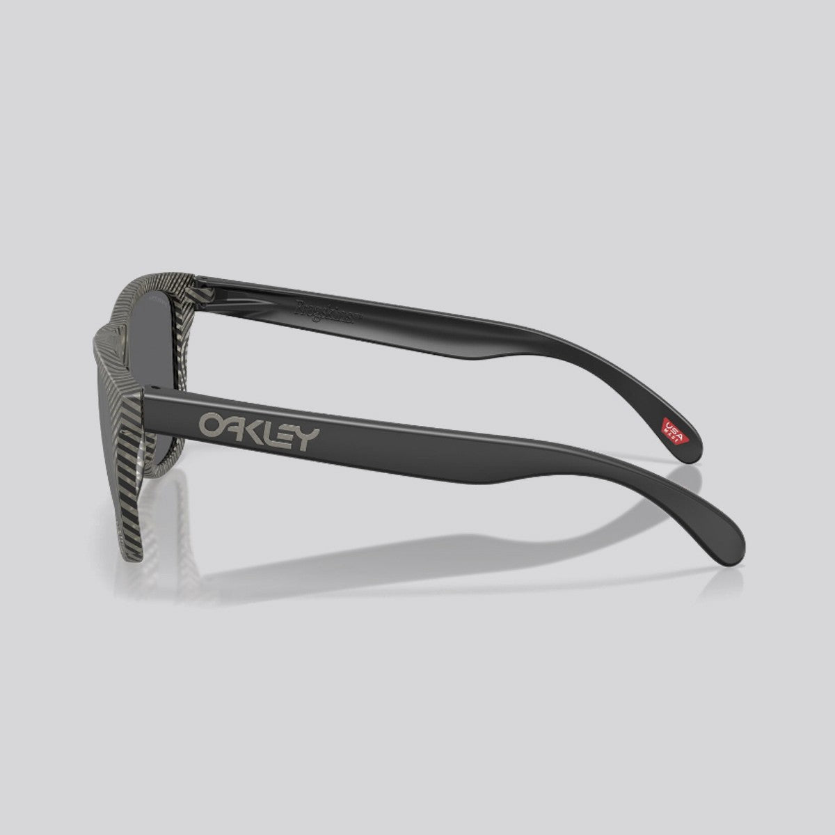 Lentes de Sol Oakley Frogskins Matte Grey Ink Fingerprint / Prizm Black - vista 3