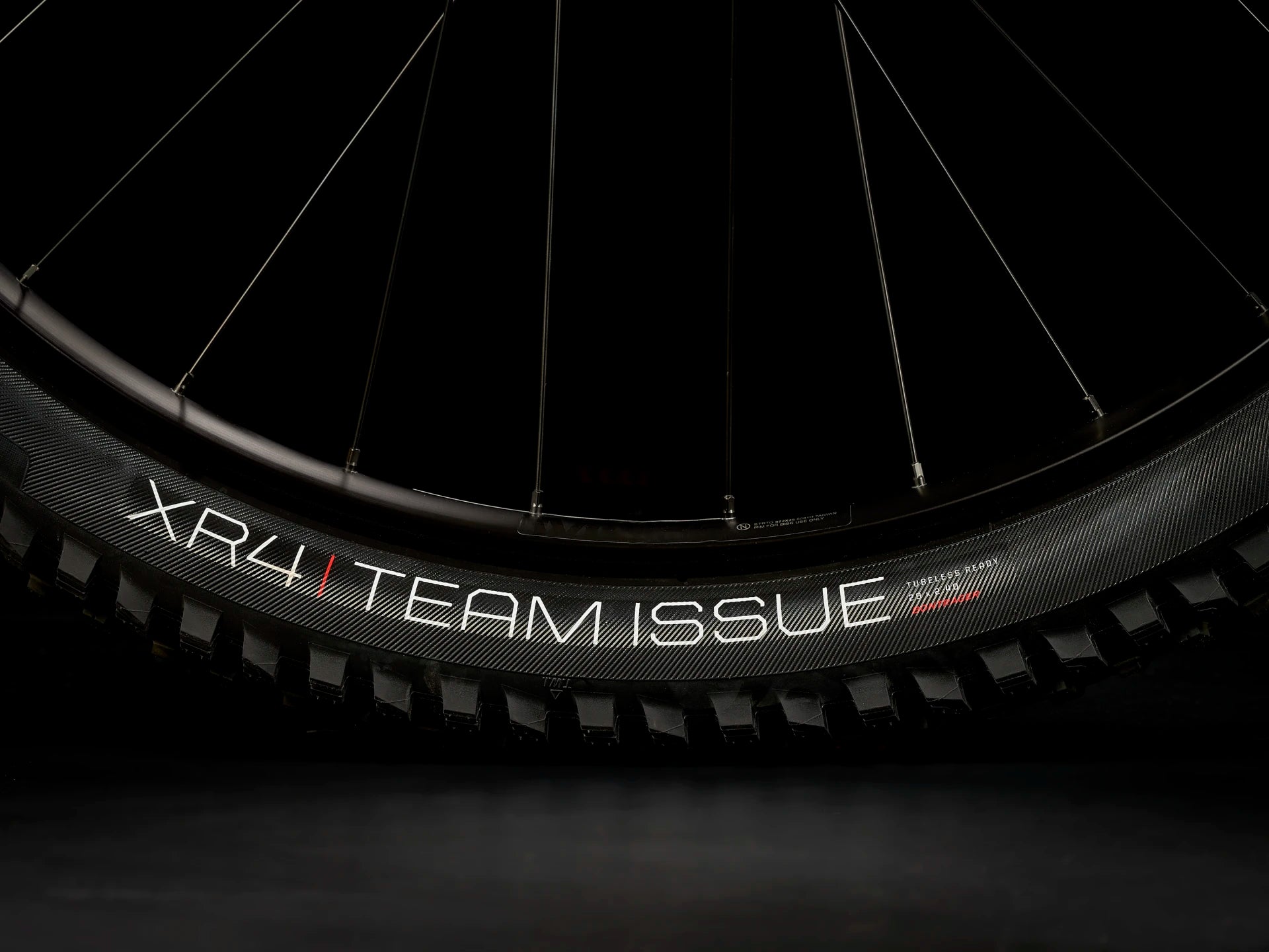 Bicicleta Enduro Trek Top Fuel 5 Deore Gris