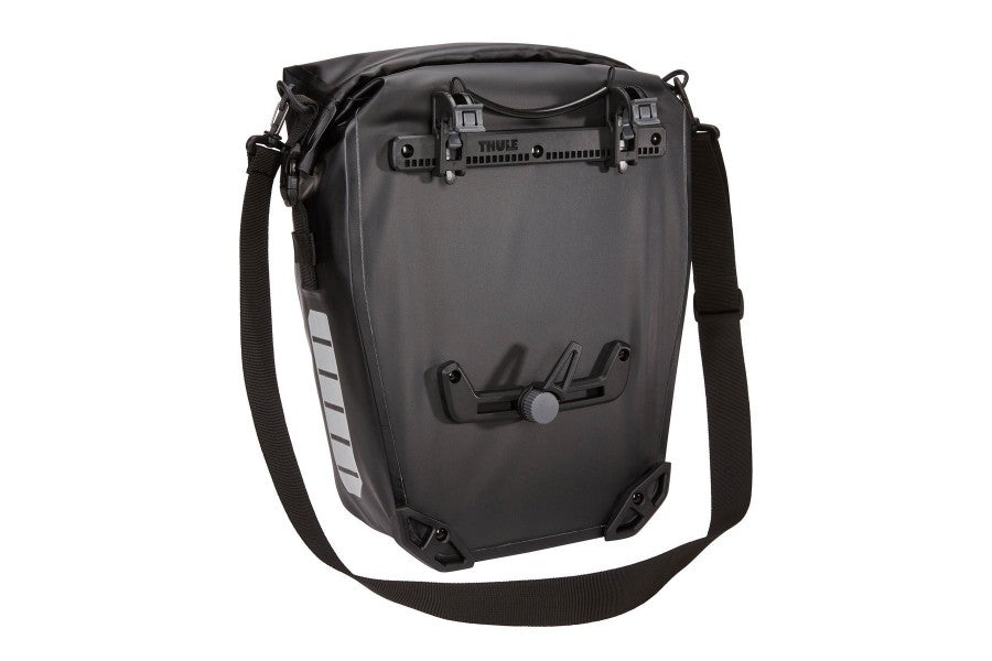 Thule Alforja Shield Pannier 17L | Black - Rideshop