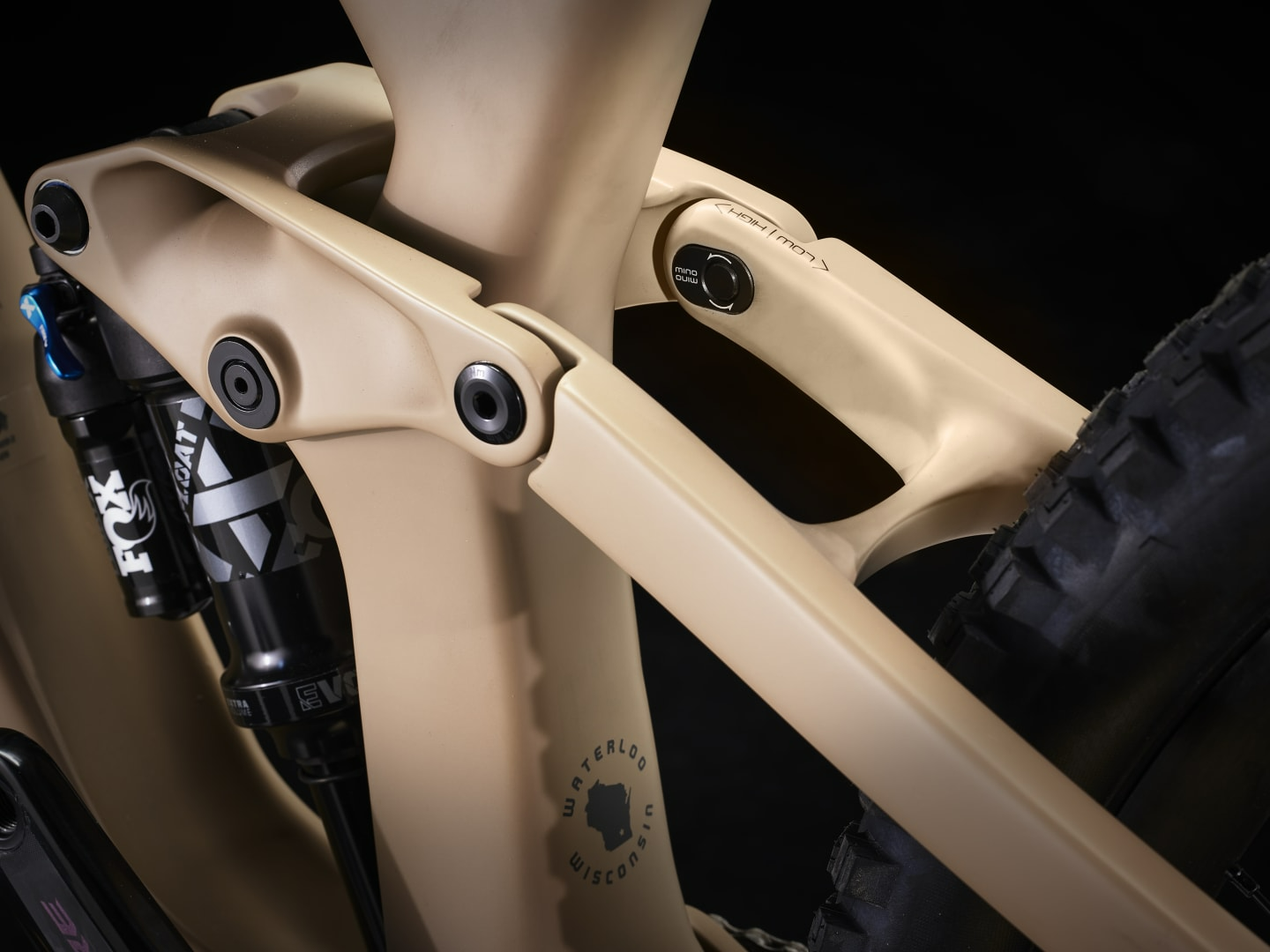 Trek Bicicleta Slash 9.7 2023 Café - Rideshop