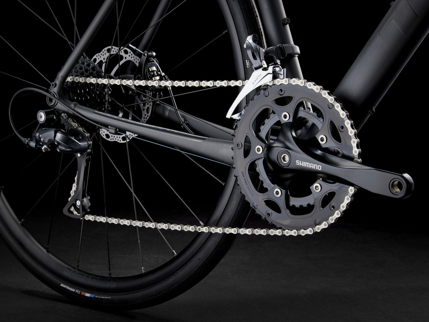 Bicicleta Ruta Trek Domane AL 2 Gris Oscuro 4ta Gen