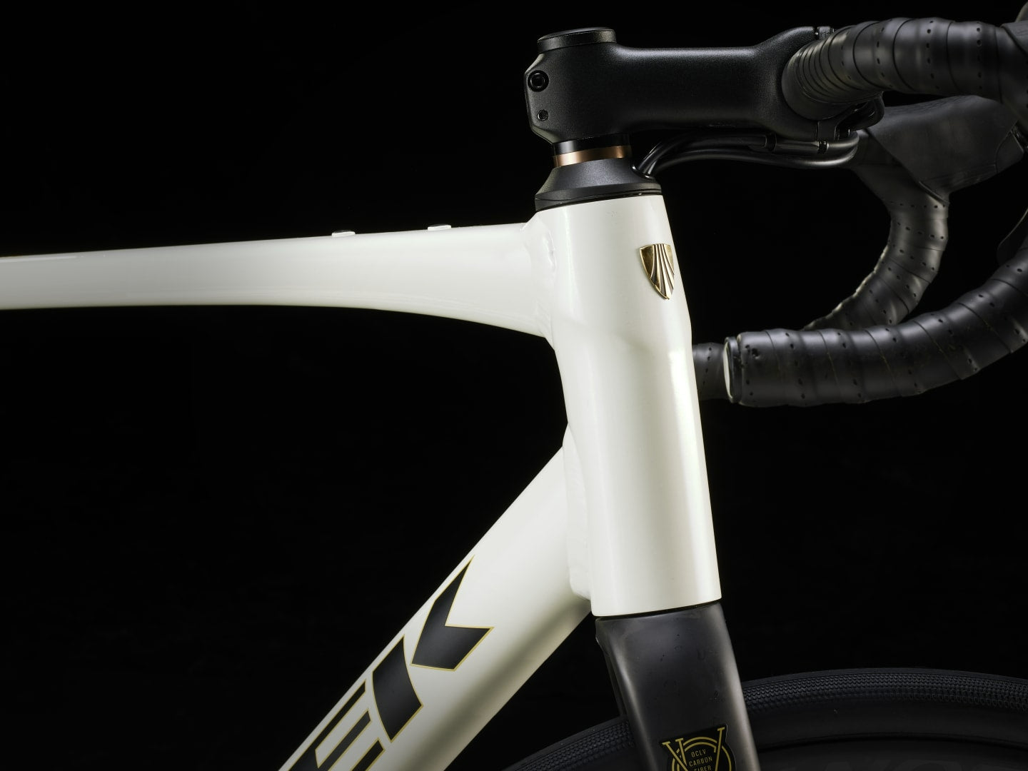 Bicicleta Ruta Trek Domane AL 4 Blanco 4ta Gen
