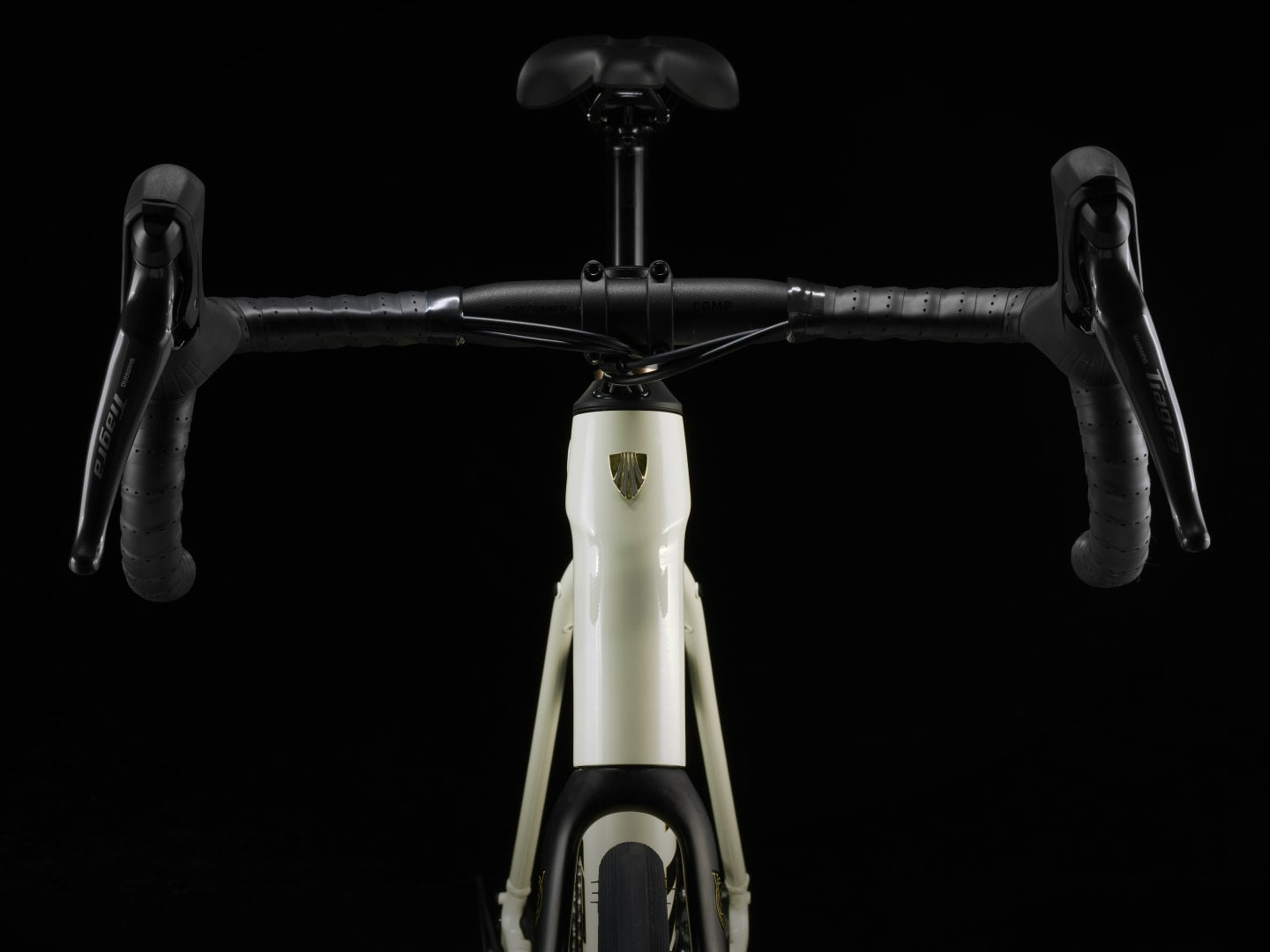 Bicicleta Ruta Trek Domane AL 4 Blanco 4ta Gen