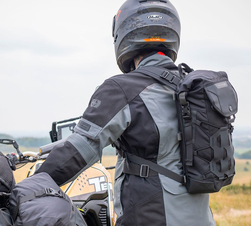Mochila Atlas B-10 Advanced Black 10 lts | Oxford Products