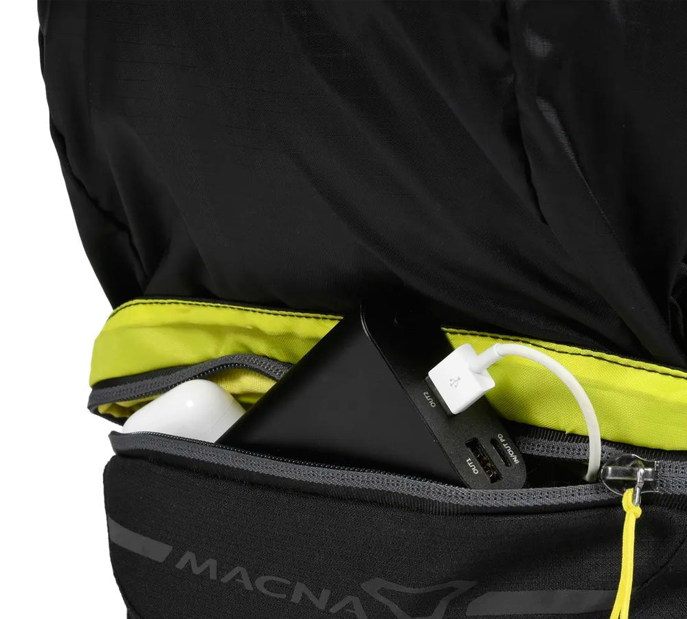 Mochila plegable (2 en 1) tipo banano | Macna