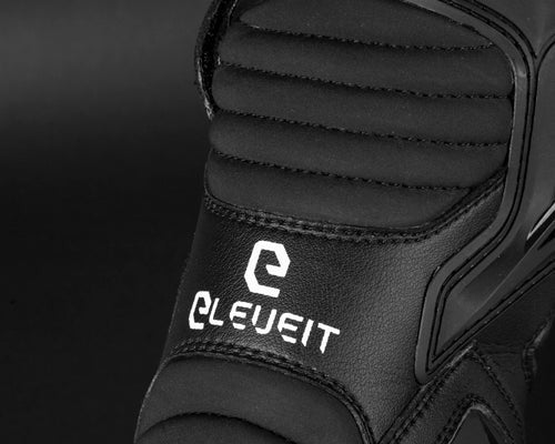 Botas de carrera SP01 WP Black | Eleveit