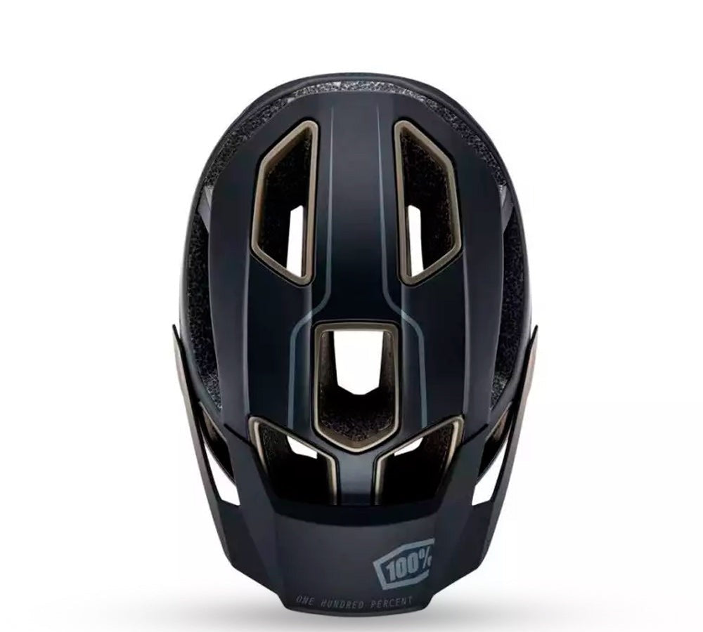 Casco de ciclismo modelo Altec Black | 100 Percent