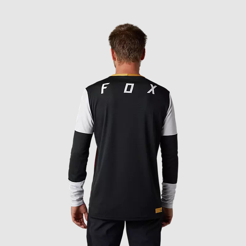 Polera Bicicleta Defend Aurora Negro/Blanco/Rojo Manga Larga Fox