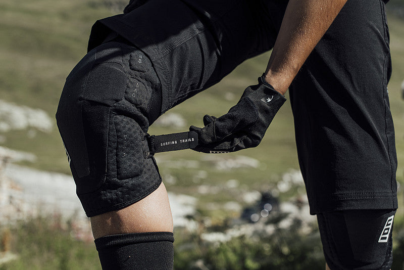 Rodilleras Bicicleta ION K-LITE ZIP Negras