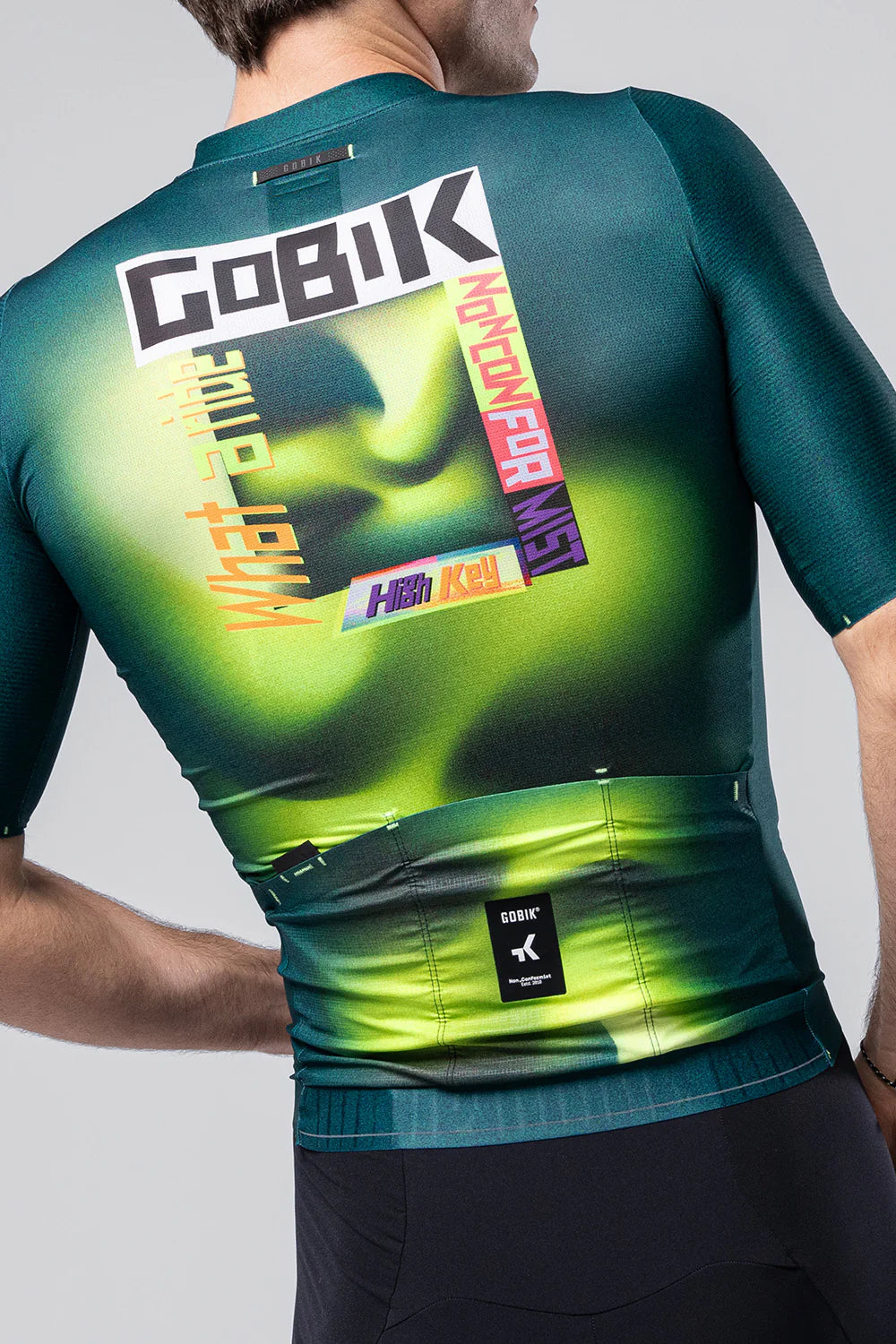 Maillot Manga Corta Gobik Attitude 2.0 Hombre Chasm