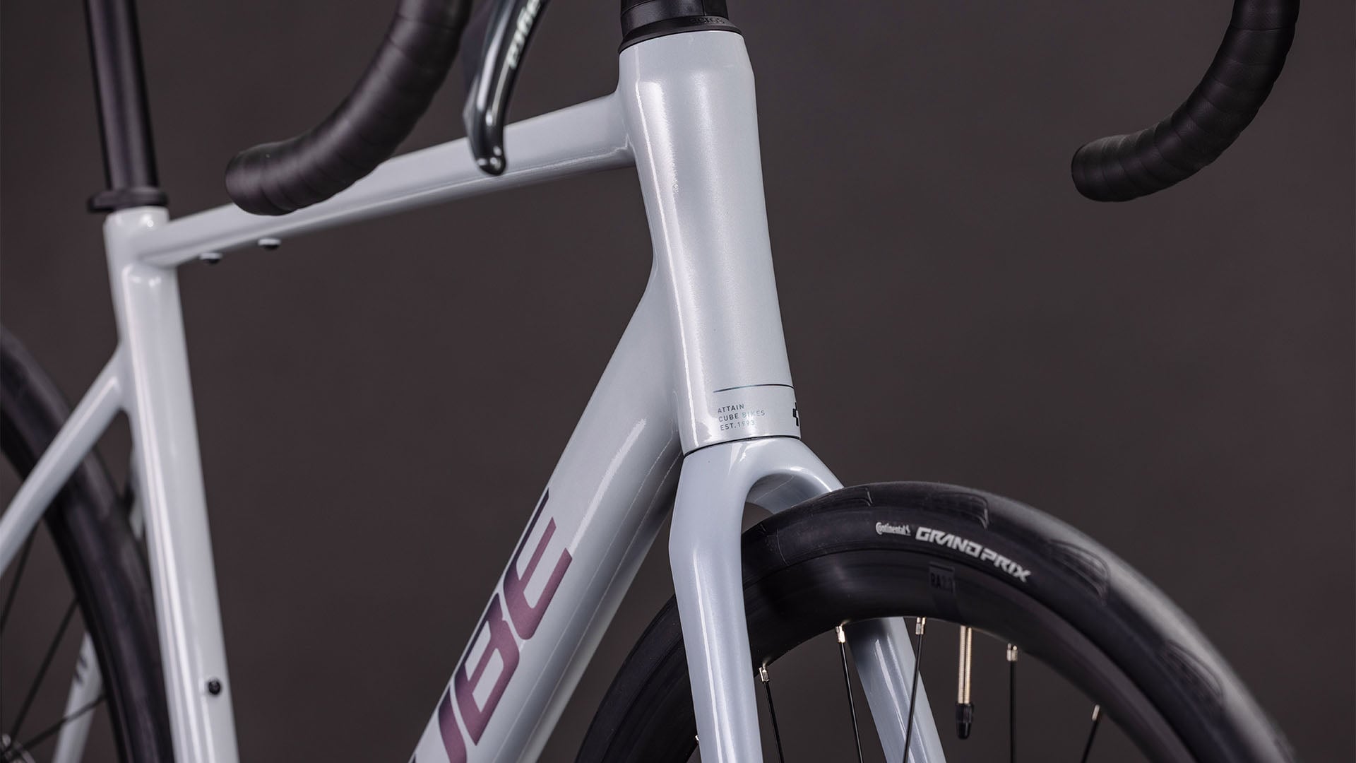 Bicicleta Ruta Cube Attain Race Foggrey´n´Shift