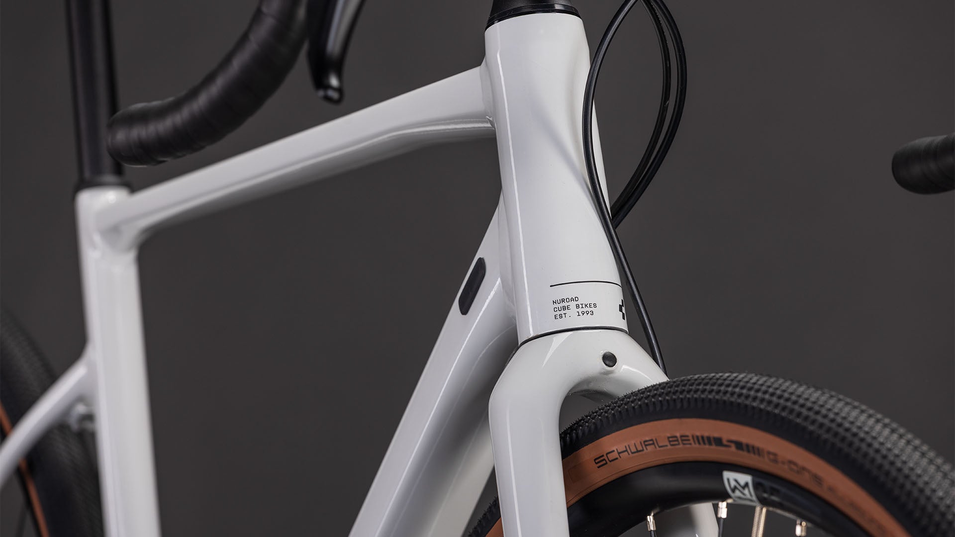 Bicicleta Cube Nuroad EX Cotton´n´Grey