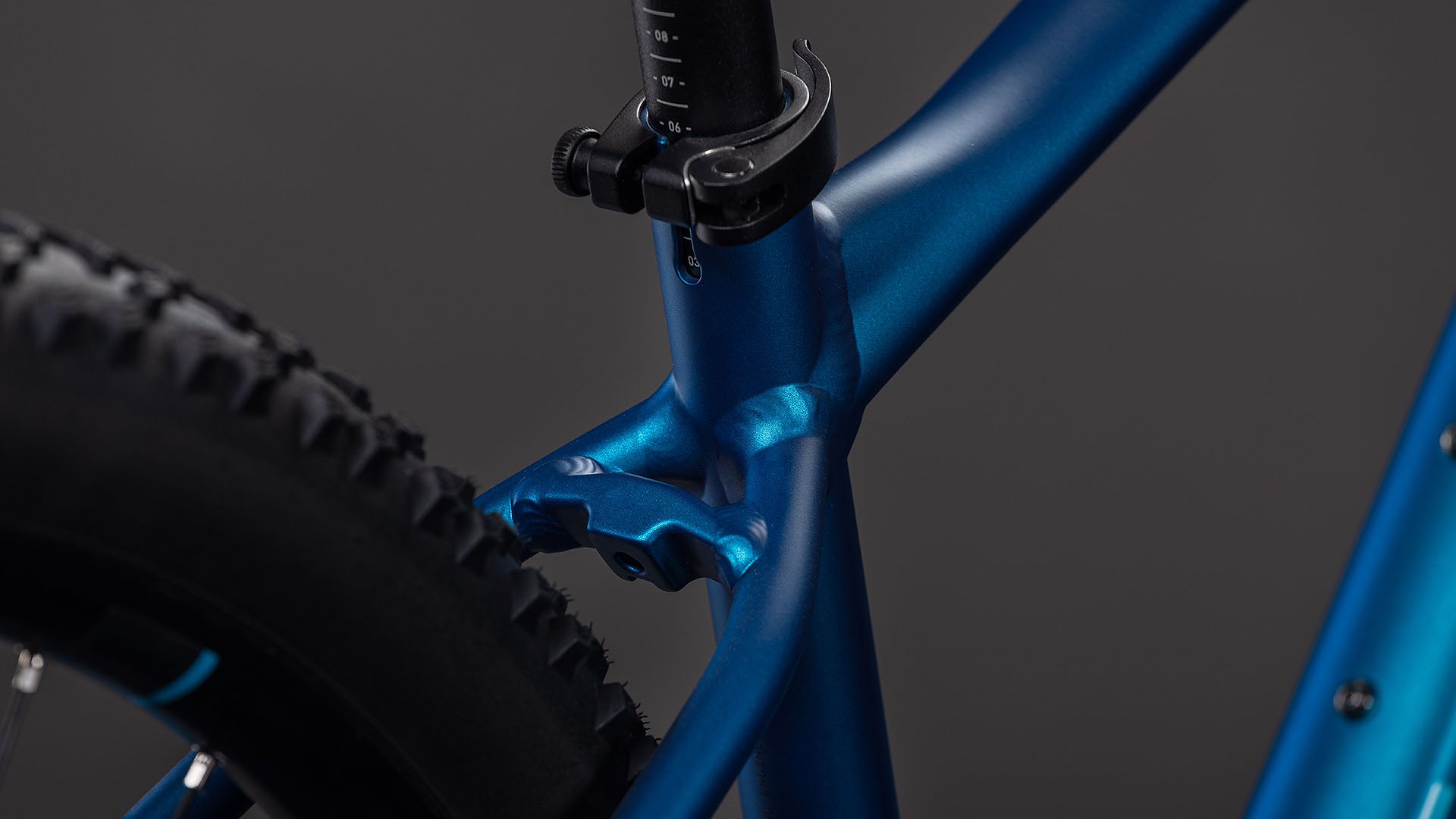 Bicicleta Cube Attention Pro Electricblue´n´Blue | Preventa - Entrega Julio 2026