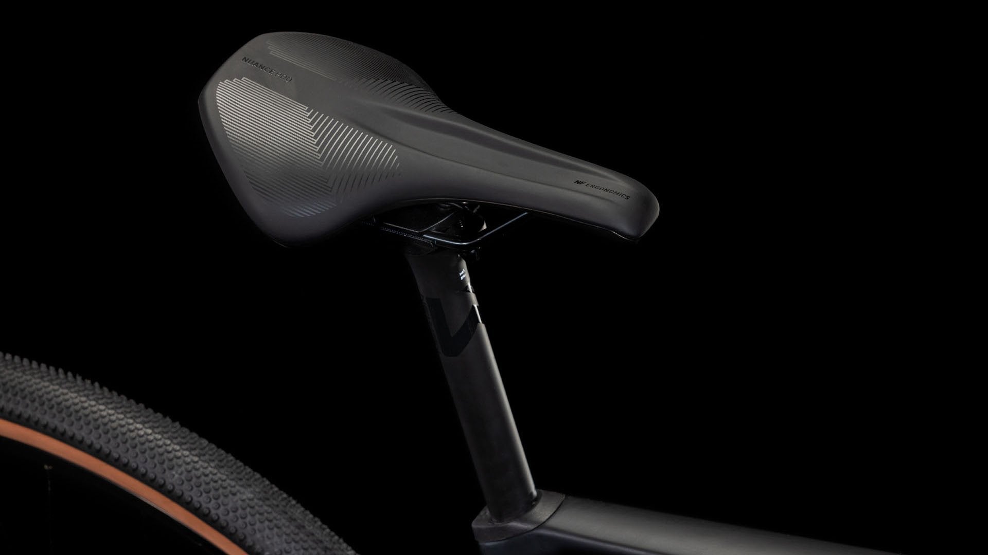 Bicicleta Gravel Cube Nuroad C:62 ONE carbon´n´glossy