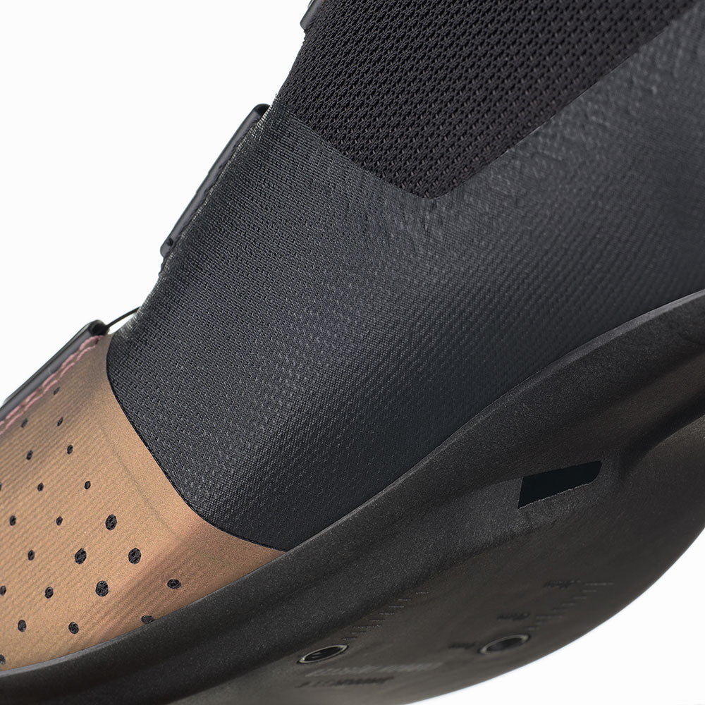 FIZIK Zapatillas de Bicicleta Overcurve R4 Iridiscente | Cobre-Negro - Rideshop