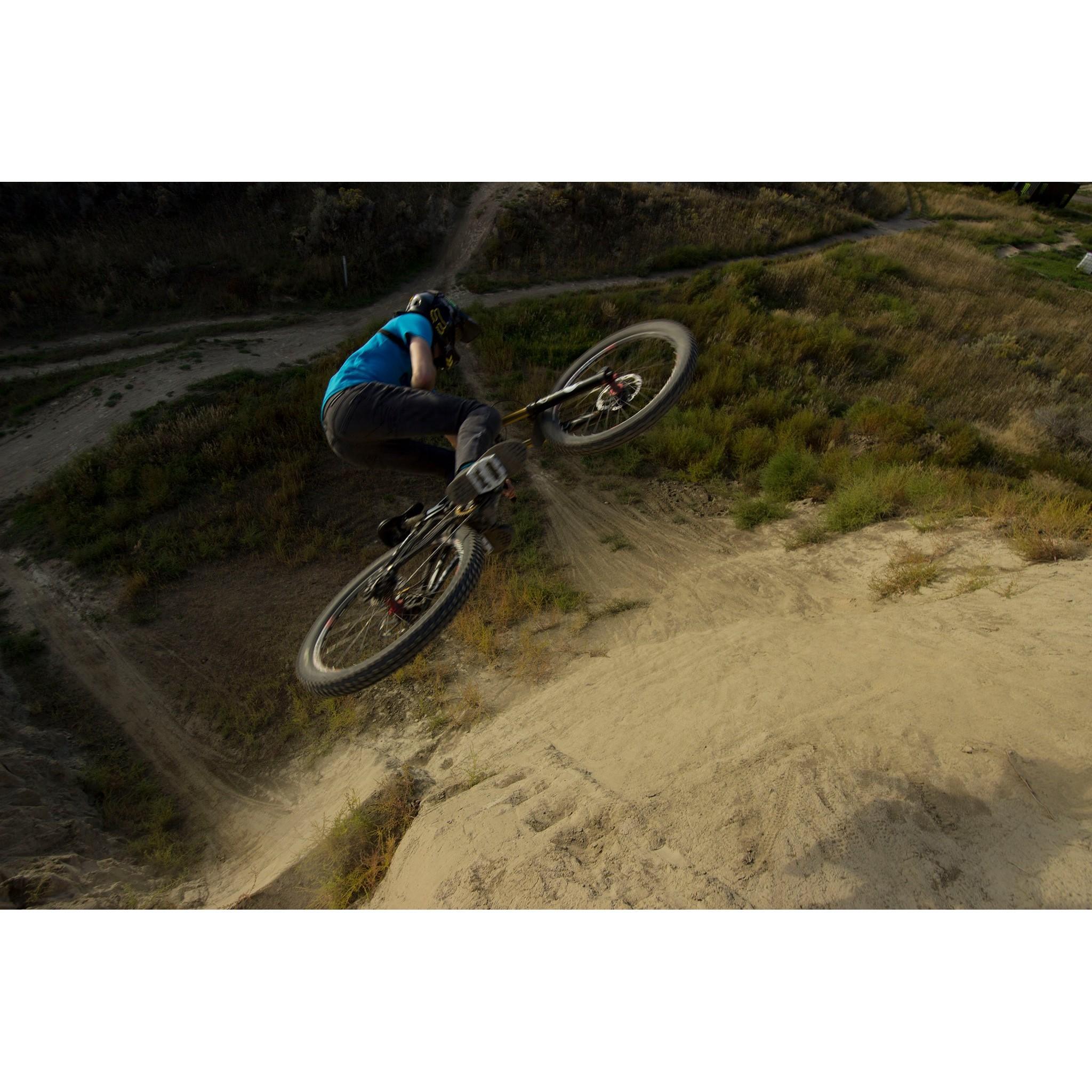 Pedales Plataforma Bicicleta Brute Negro Blackspire - Rideshop