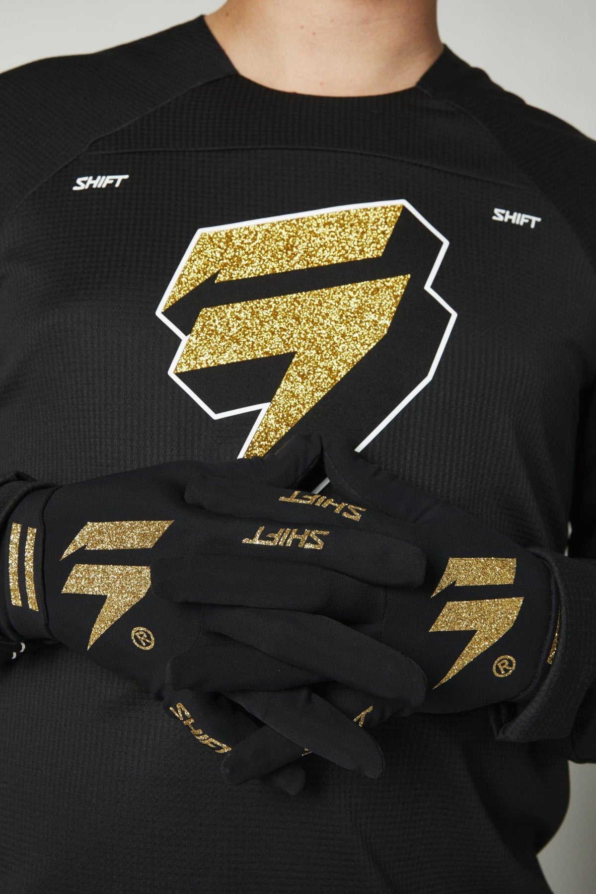 Polera Moto Whit3 Label Blak Negro/Dorado Shift - Rideshop