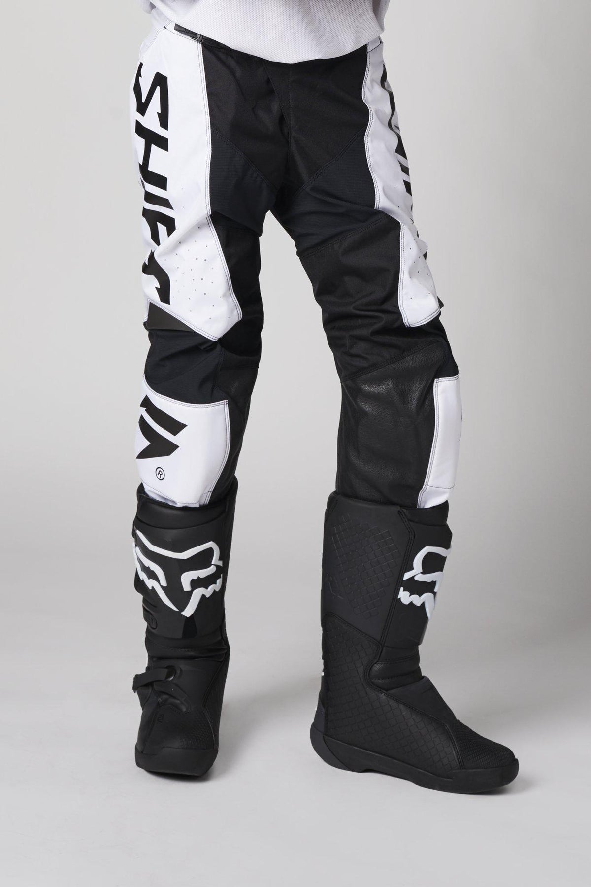 Pantalon Moto Whit3 Label Trac Blanco/Negro Shift - Rideshop