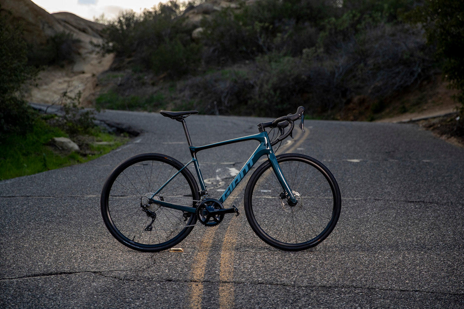Giant Bicicleta Defy Advanced 2 Deep Lake - Rideshop