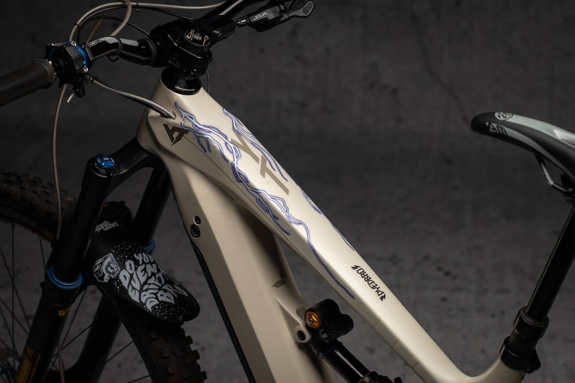 Dyedbro Protector Cuadro Bicicleta Pro Full E-Bike Lightning Azul - Rideshop