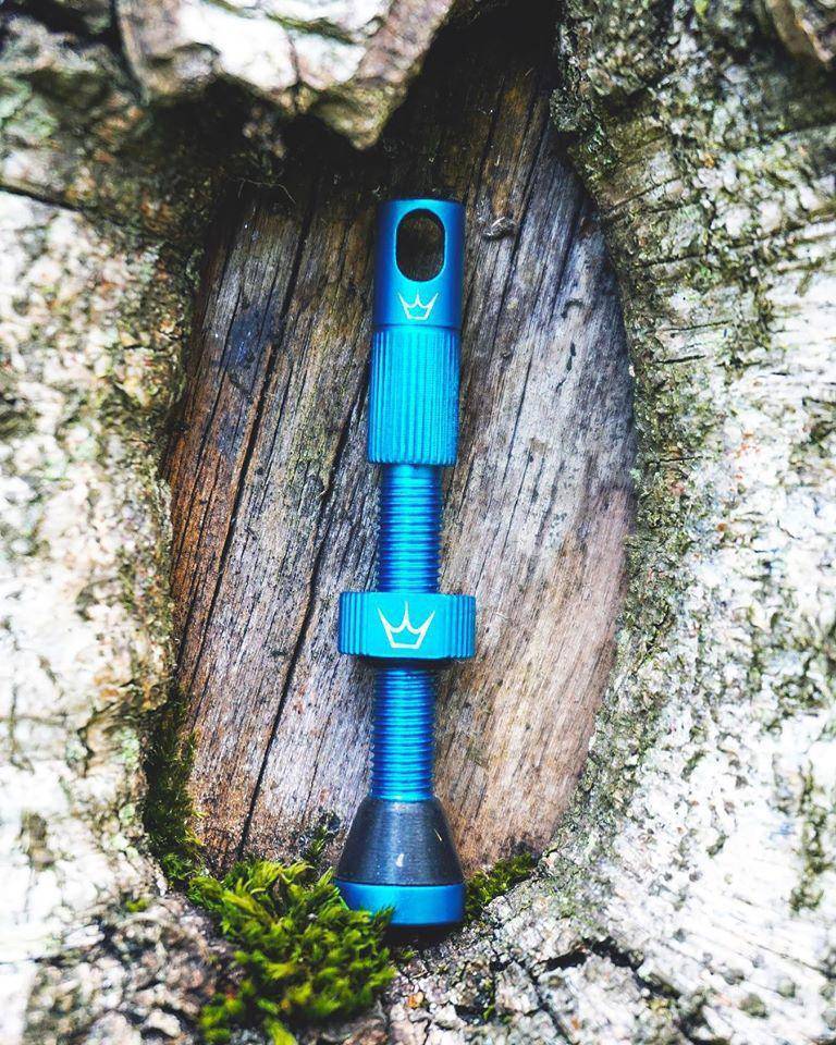 Valvula Tubular Chris King 42Mm Celeste Peaty's - Rideshop