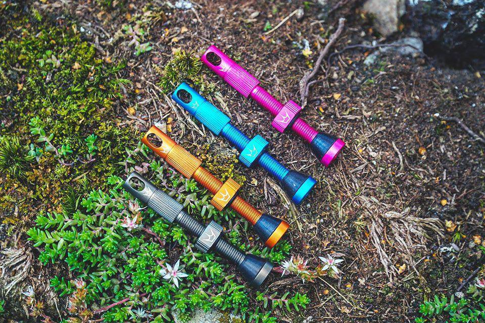 Valvula Tubular Chris King 42Mm Morado Peaty's - Rideshop