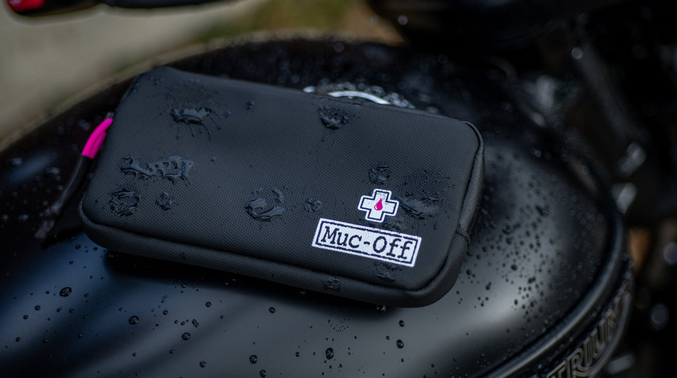 Estuche Impermeable Negro Muc-Off