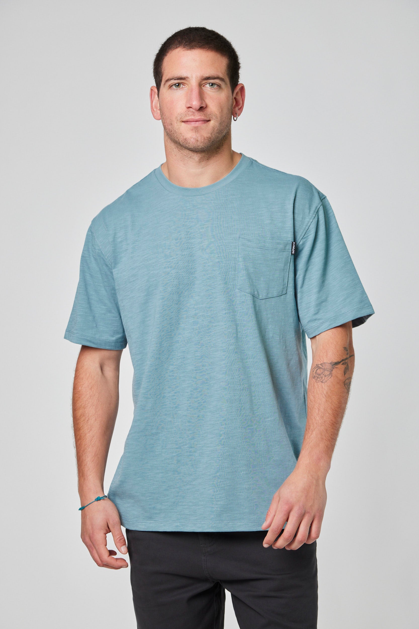 Polera Celeste Hombre Manga Corta Bolsillo