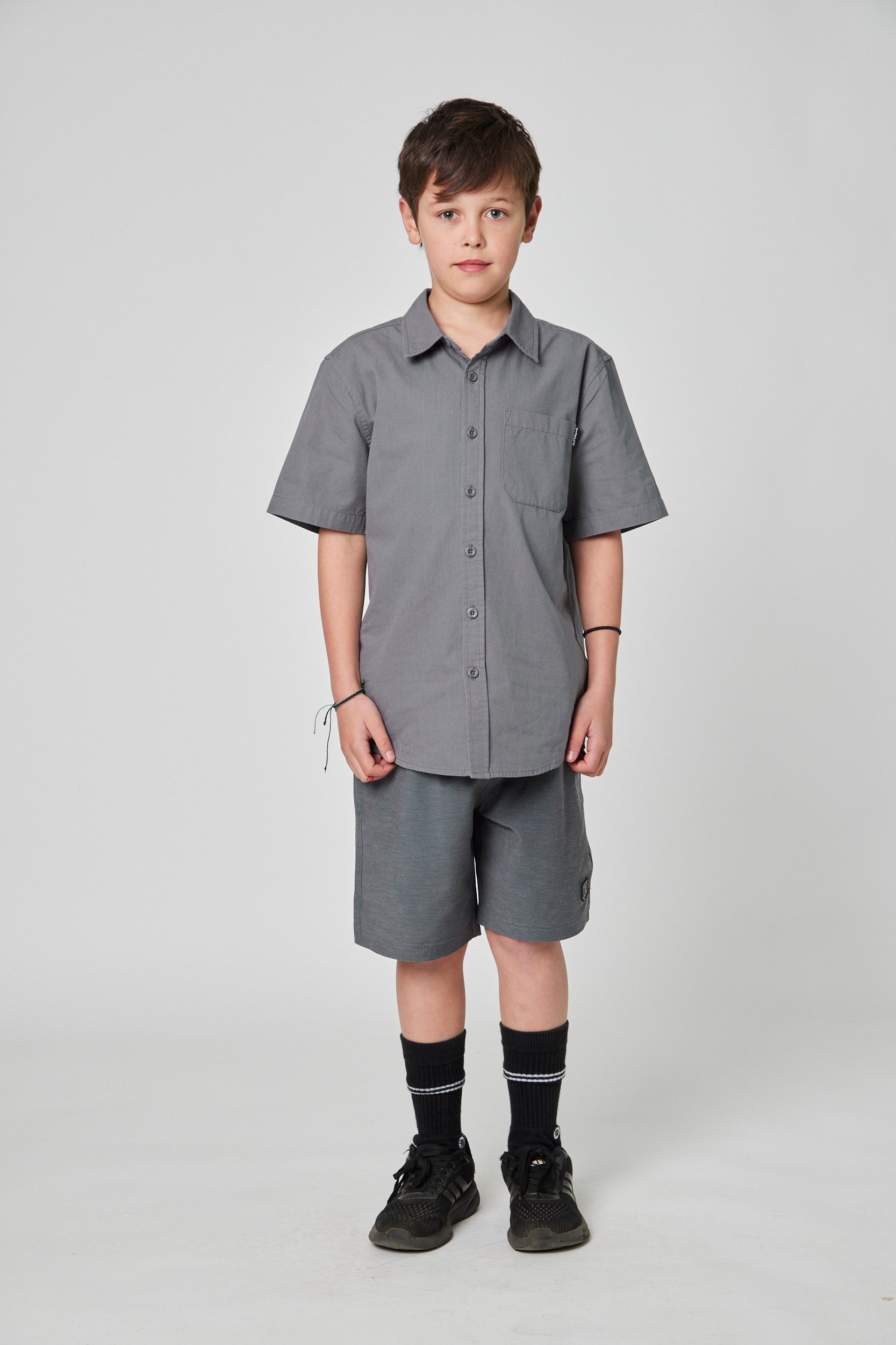 Camisa Solid Gris Kid