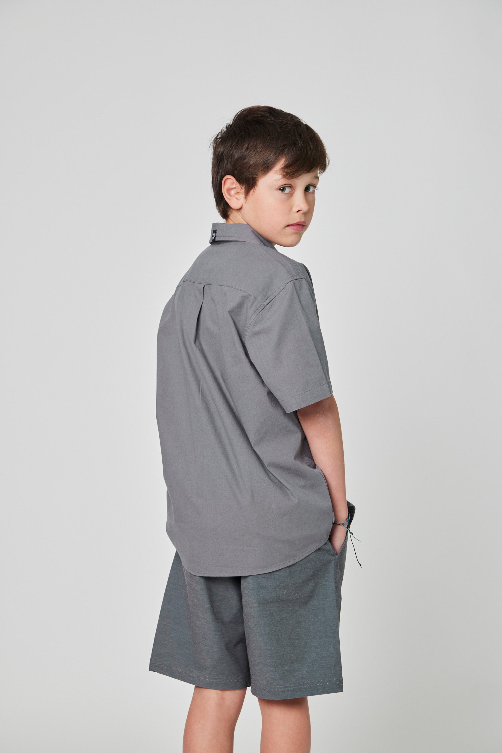 Camisa Solid Gris Kid