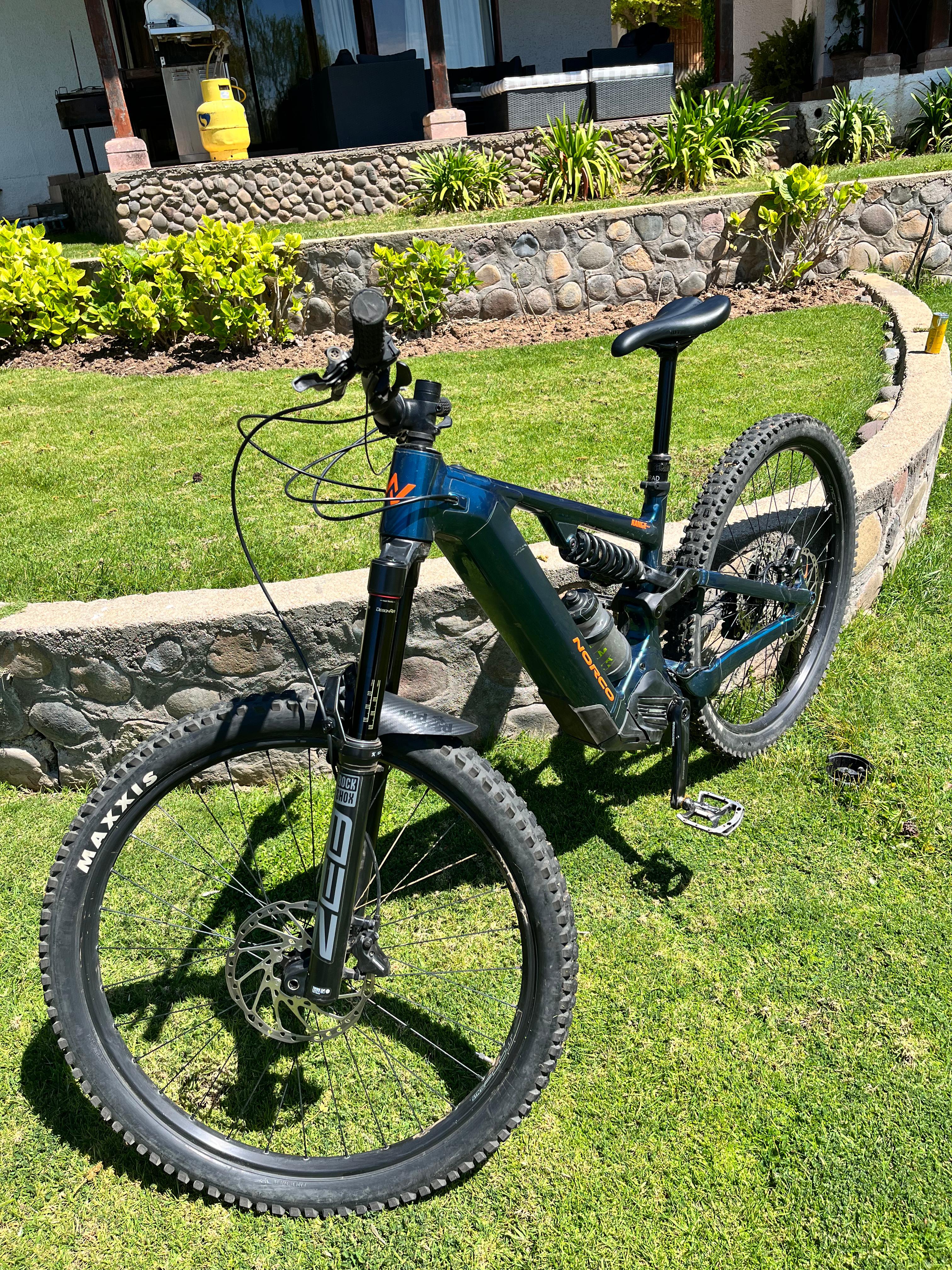 Bicicleta Eléctrica Enduro Norco Range VLT A2 Verde (Ride Usados)