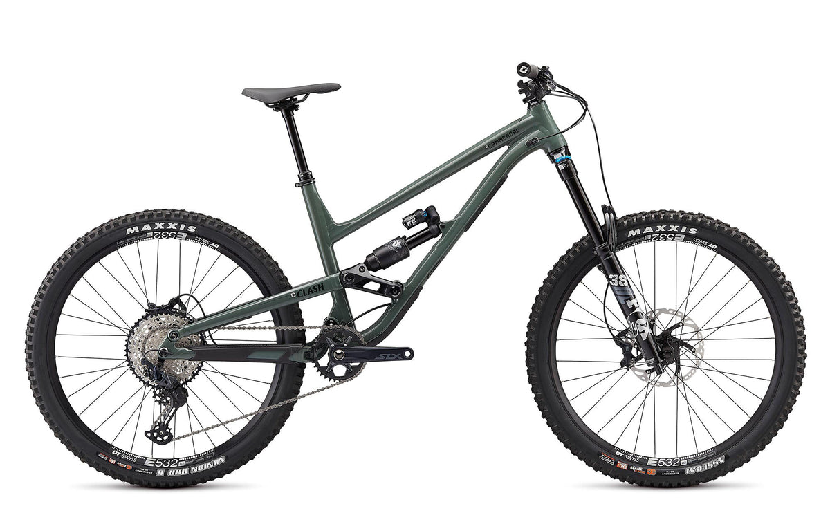 Bicicleta Enduro Commencal Clash Essential Keswick Green - vista 1